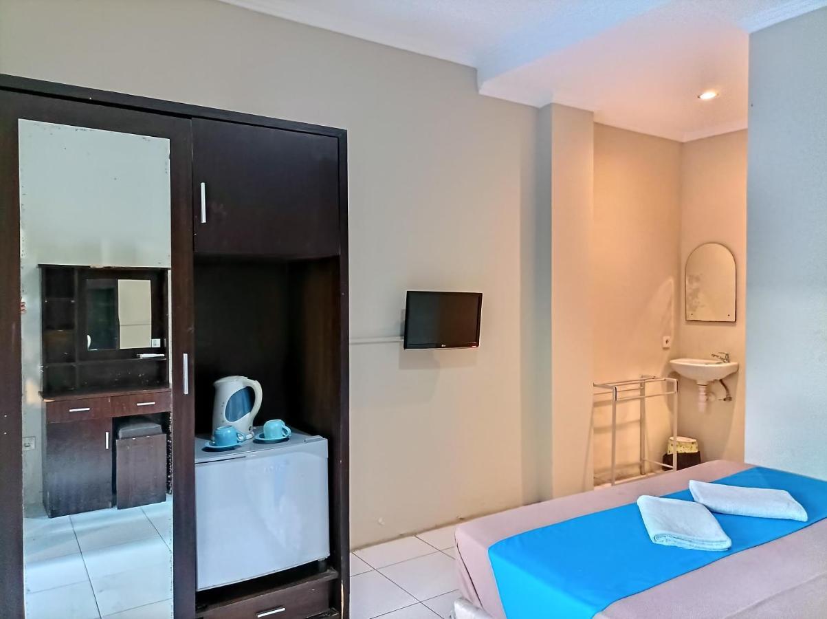 Sapta Petala Hotel Кута Екстер'єр фото