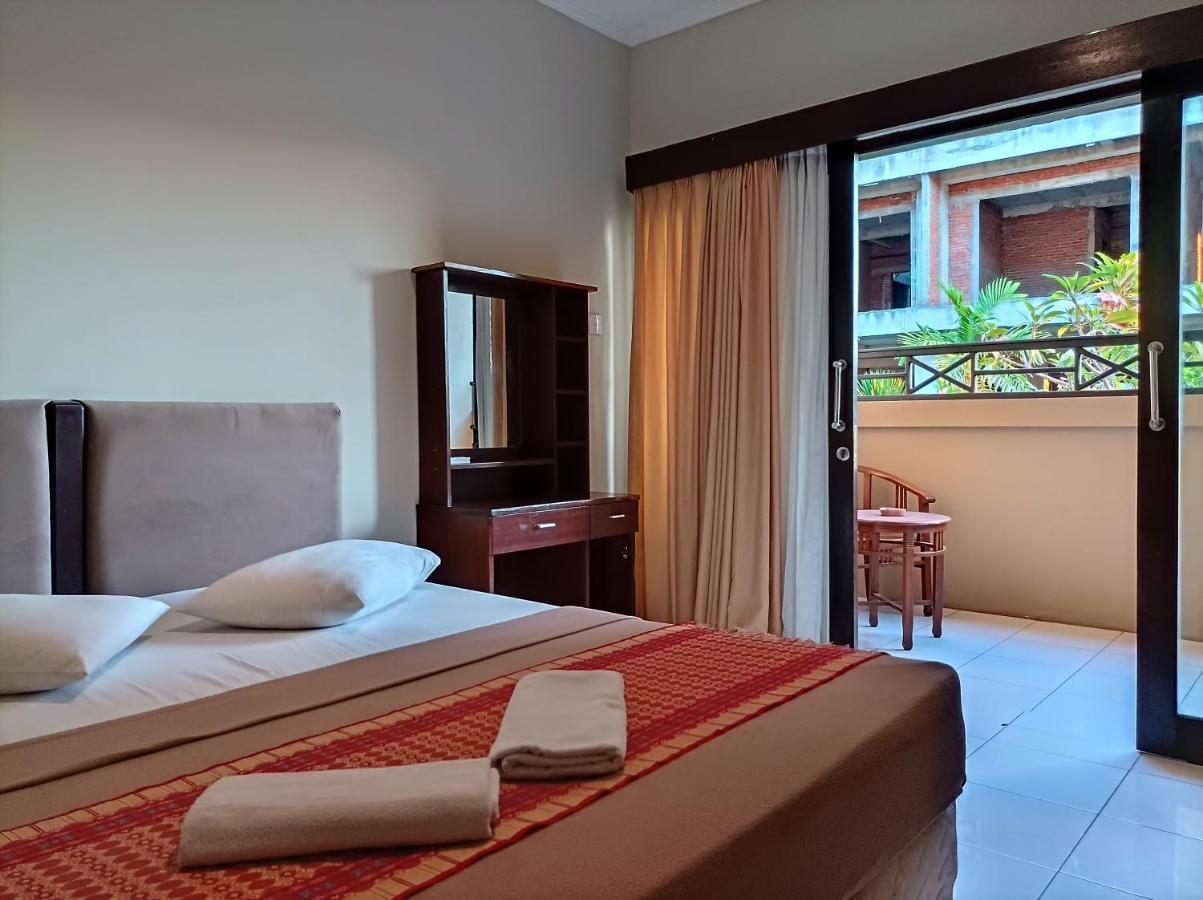 Sapta Petala Hotel Кута Екстер'єр фото