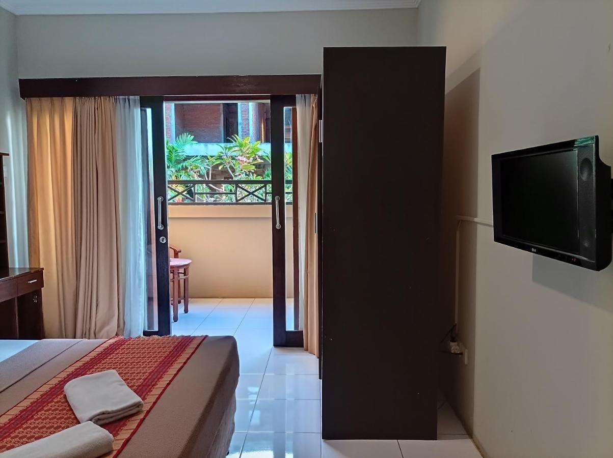 Sapta Petala Hotel Кута Екстер'єр фото